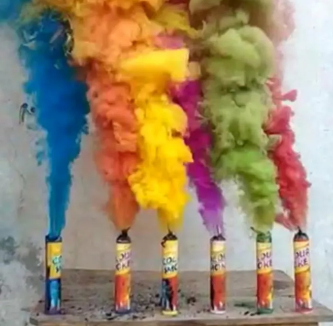 Renkli Sis Duman Bombasi 12